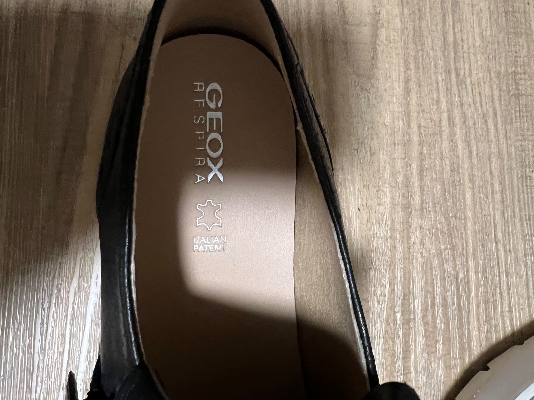 Geox Scarpe da donna: Geox Schuhe, gr. 40 – Nuovo (secondo la descrizione) da Widnau venduto da Katja1973 1