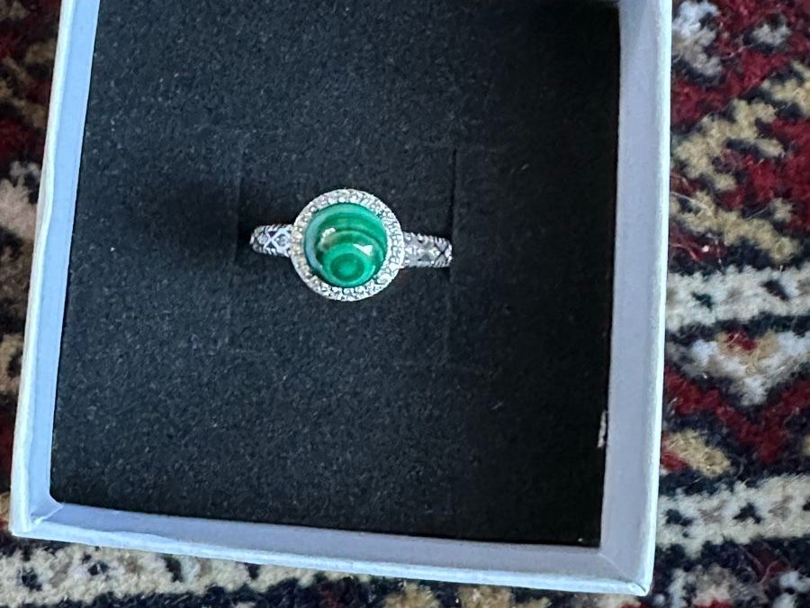 Anelli: Bague élégante avec malachite véritable, idéale cadeau! – Nuovo (secondo la descrizione) da La Chaux-de-Fonds venduto da Meliha2008