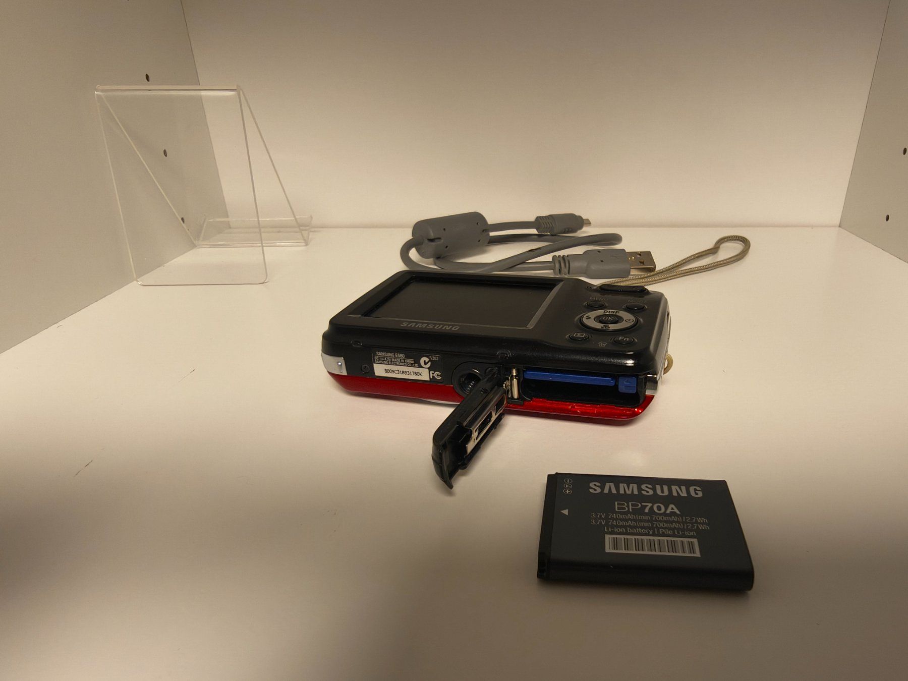 Samsung Fotocamera: Digitalkamera - Samsung ES80 mit Zubehör – Usato da Schaffhausen venduto da thugNme 7