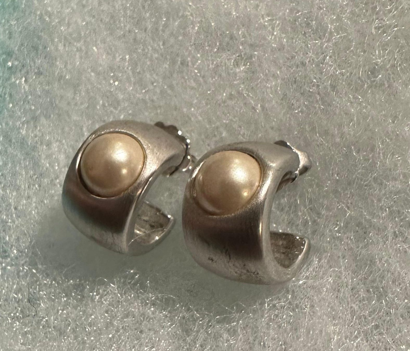 Pierre Lang Orecchini pendenti & Orecchini a lobo: Elegante Ohrclips mit Perle, Silberlook, Pierre Lang – Usato da Buchs/SG venduto da ori_k6tq