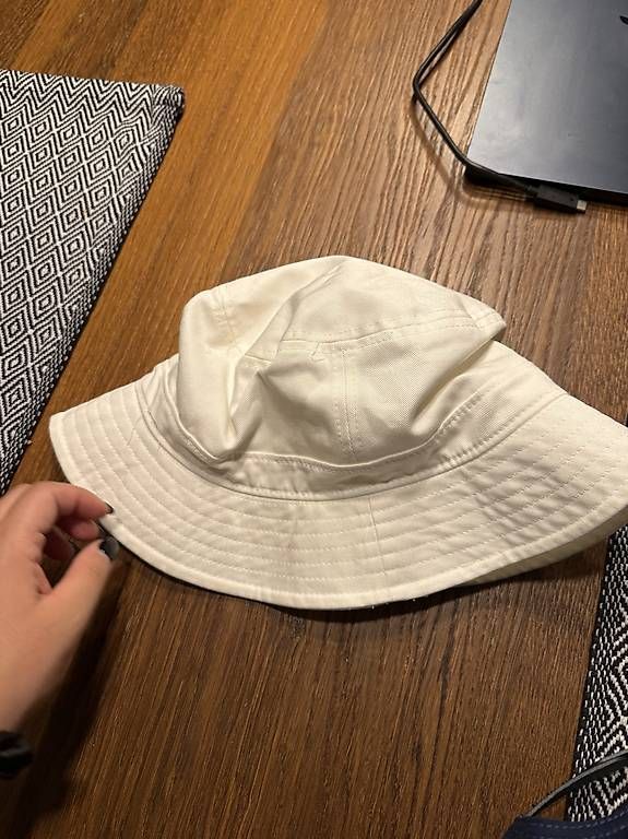 Copricapi, berretti & cappellini: Nike Bucket Hat – Nuovo e nell'imballaggio originale da Regensdorf venduto da ant_js8x 1