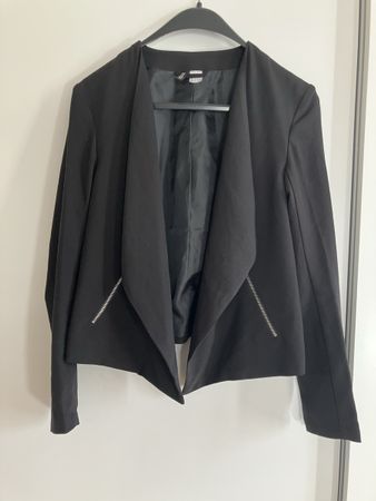Jaquette style blazer