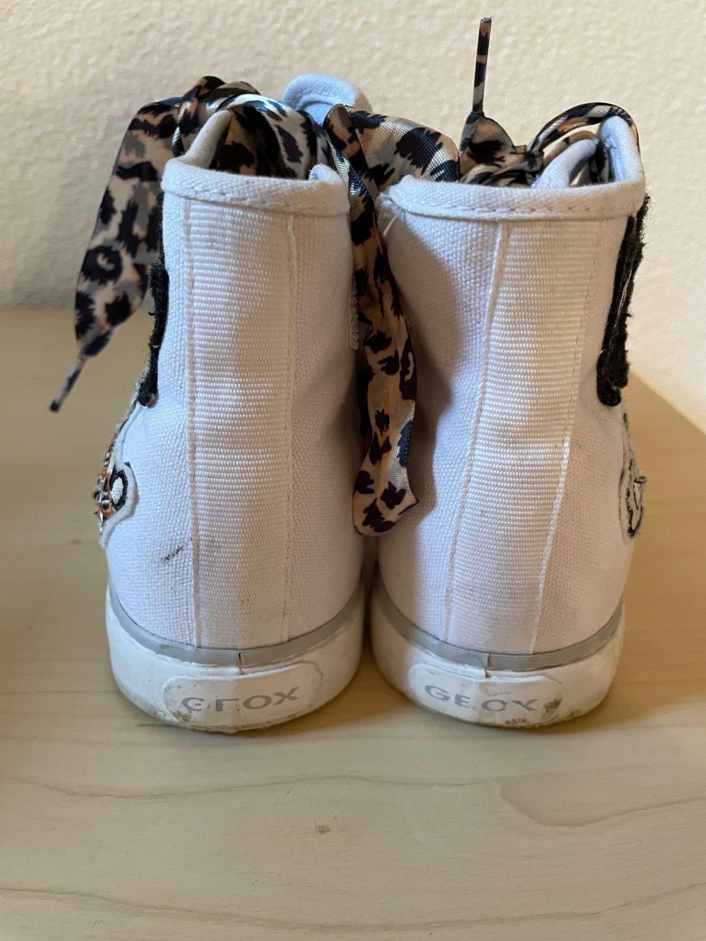 Chaussures filles: Geox Freizeitschuh Mädchen – D'occasion à Balgach par sei_s6d7 2