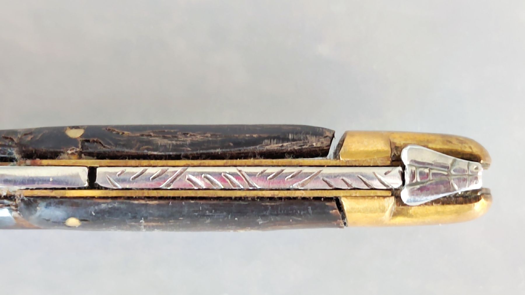 Laguiole Taschenmesser: Messer Laguiole – Gebraucht aus Grenchen von Elefantenfam 1