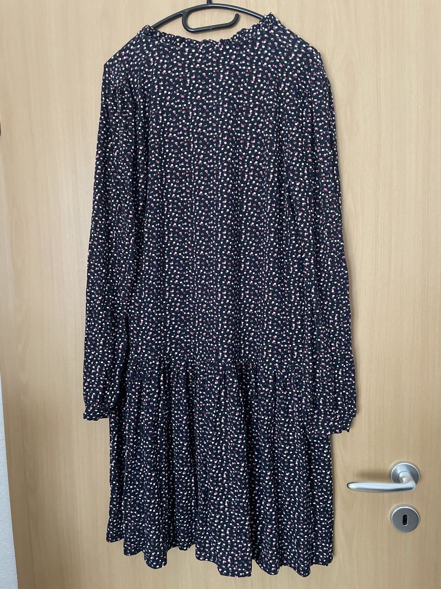 Esprit Vestiti: EDC Kleid Gr M langarm mit feinem muster – Usato da Illnau venduto da cla_jqf8 1