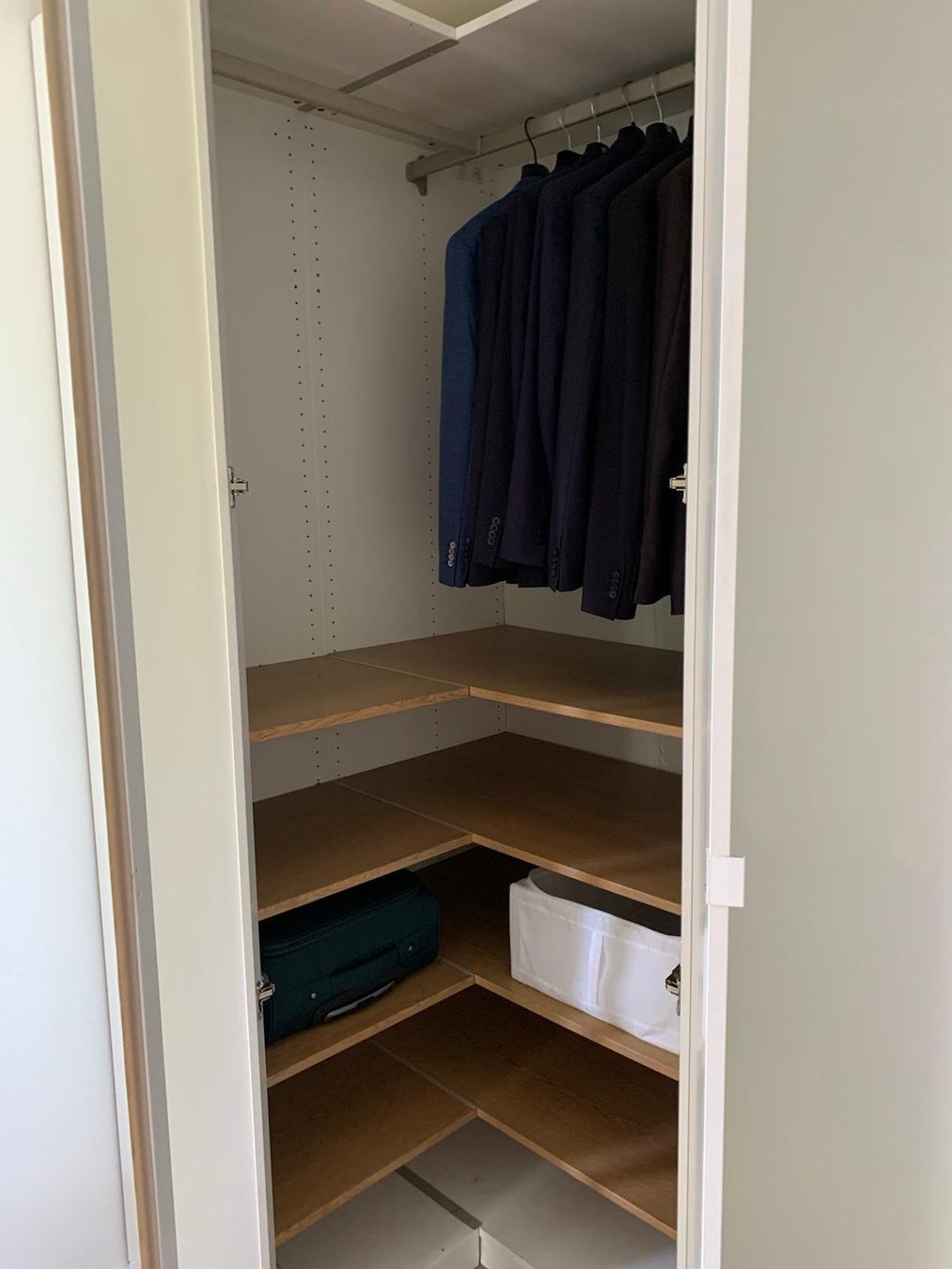 Ikea Armadi: ikea pax - Corner wardrobe – Usato da Thalwil venduto da mar_n6gw 1