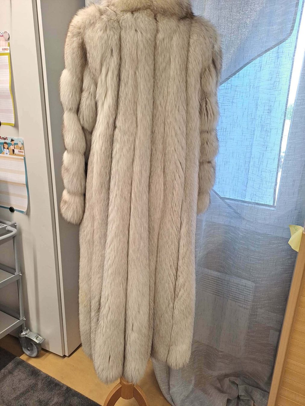Cappotti: Manteau renaud argente – Usato da La Chaux-de-Fonds venduto da Emmaus2300CDF 1