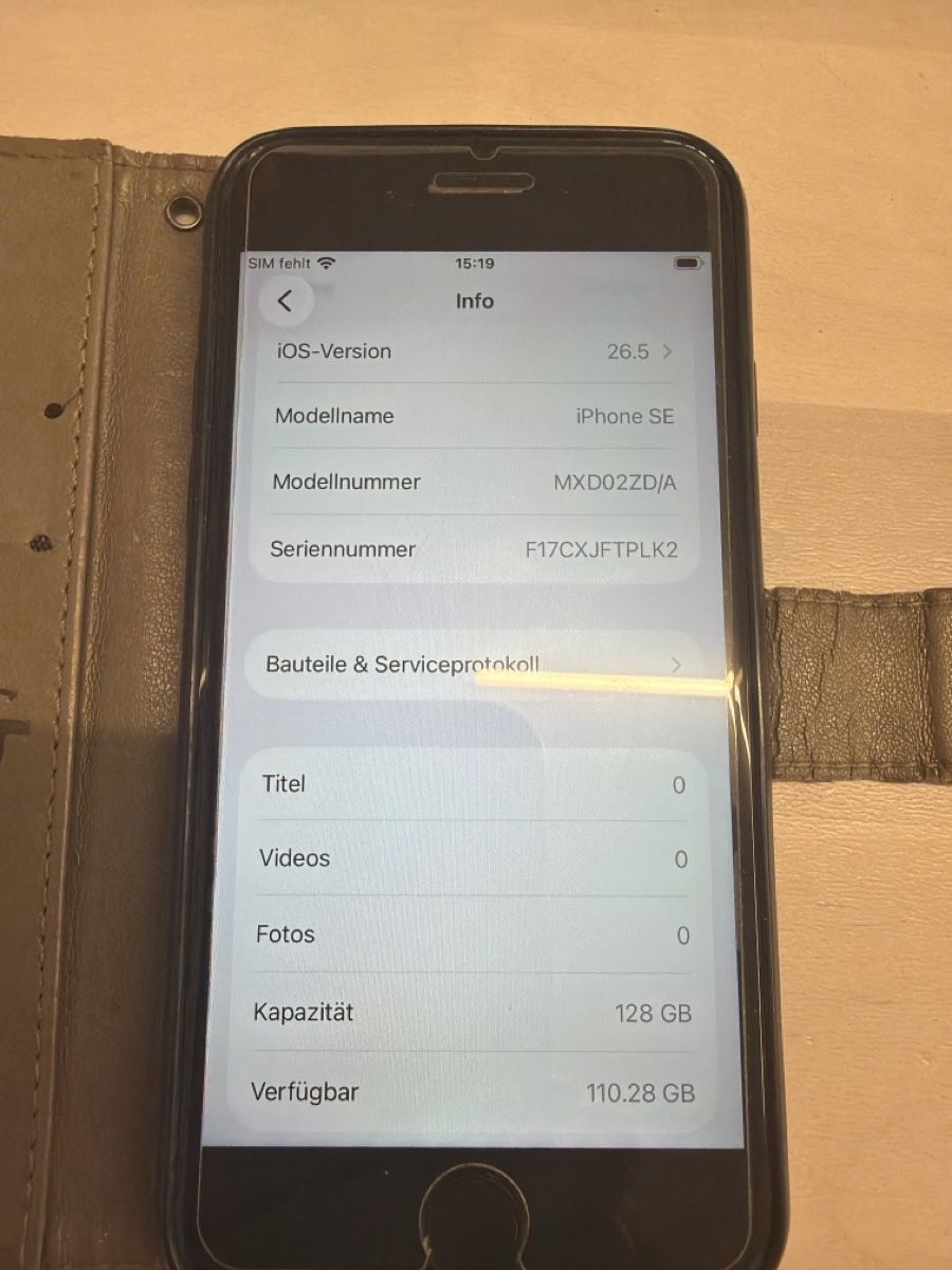 Apple Telefoni cellulari / Smartphones: Apple iPhone SE 128GB  – Difettoso da Gersau venduto da Edotcom 1