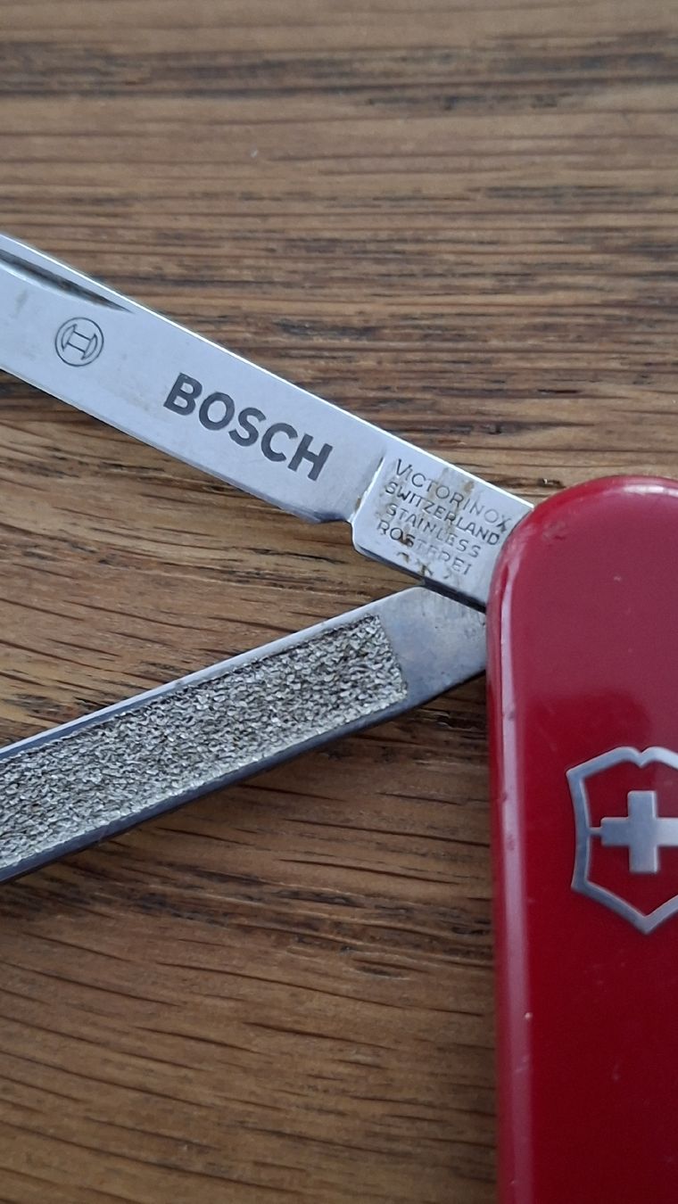 Victorinox Coltelli tascabile: Victorinox Sackmesser, ca. 6cm – Usato da Sargans venduto da blauberg 1