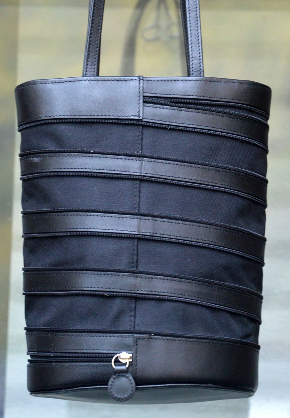 Longchamp Taschen für Damen: Tasche / Sac Longchamp Thomas Heatherwick – Gebraucht aus Collonges von Auganien 4