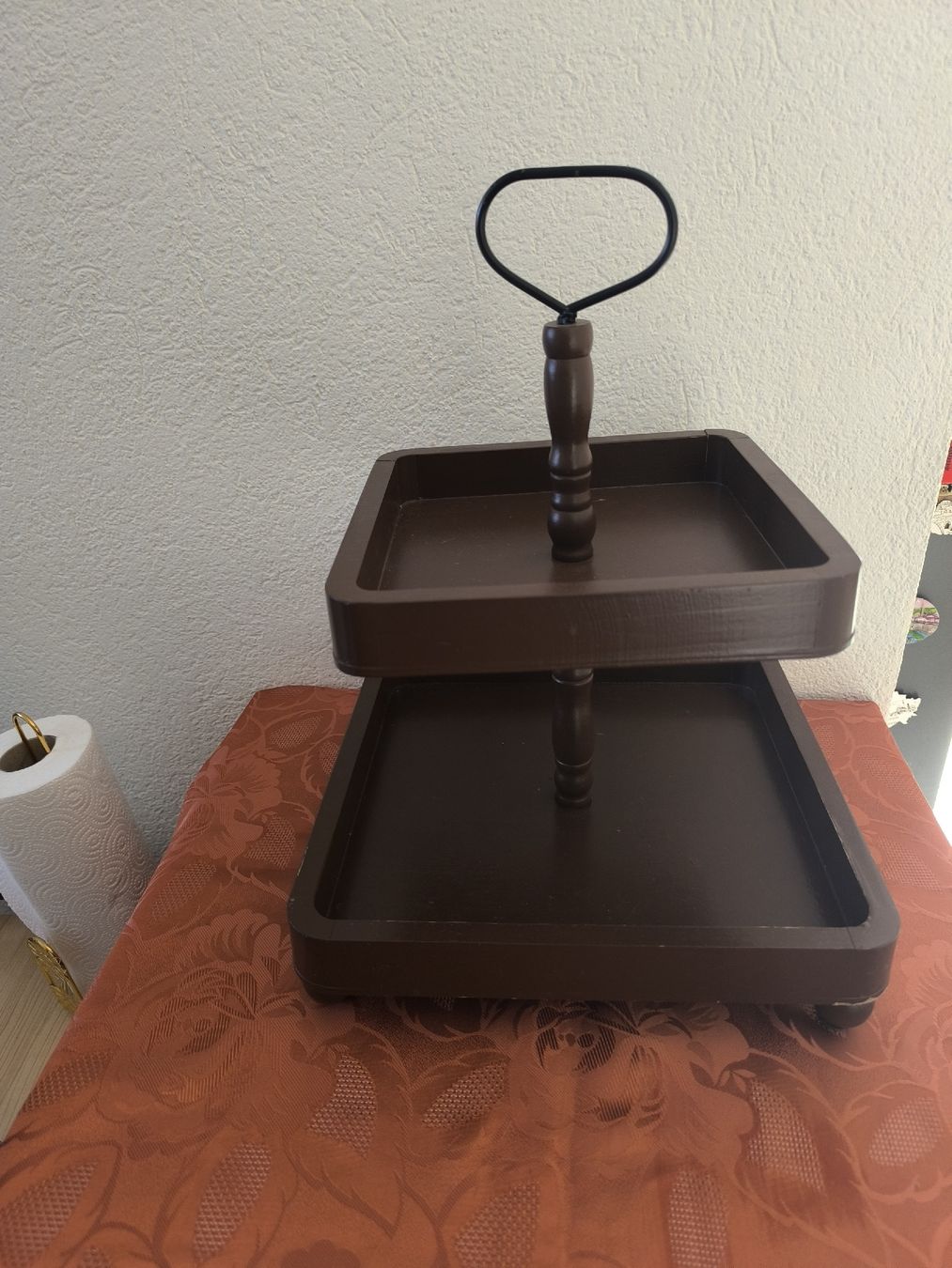 Tutte le decorazioni: Rustikaler Etagere aus Holz – Usato da Langenthal venduto da SchwarzeRose5 1