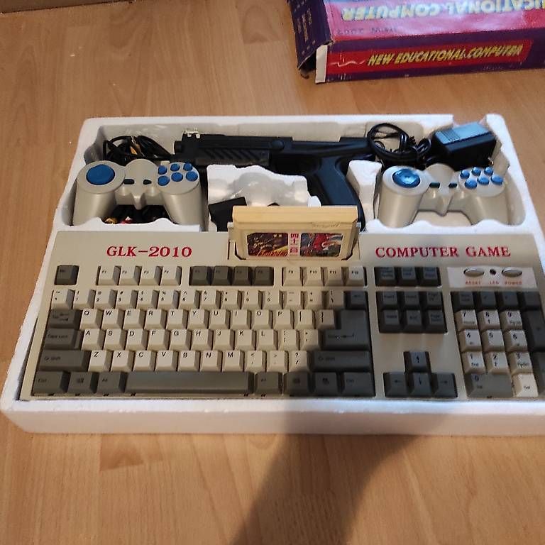 Konsolen: Retro Videokonsole – Gebraucht aus herisau von stevo.6 1
