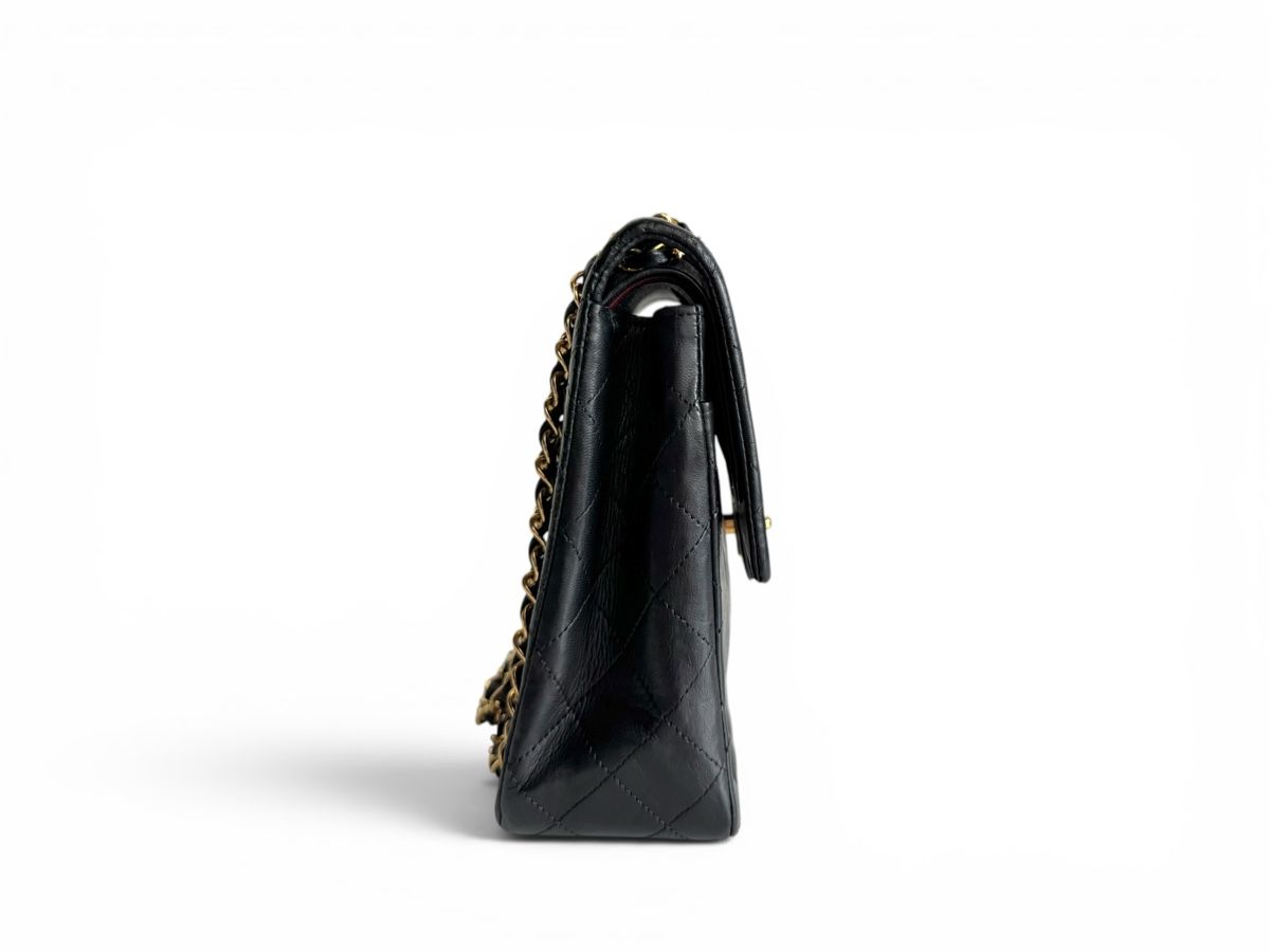 Chanel Borse da donna: CHANEL Medium Tall Classic Lambskin Double Flap Tasche – Usato da Kriens venduto da hannaandkiko 2