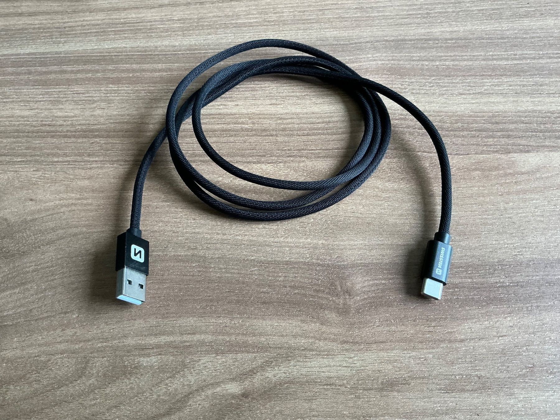 Kabel: USB-C - USB-A – Gebraucht aus Zürich von hub_h8vk