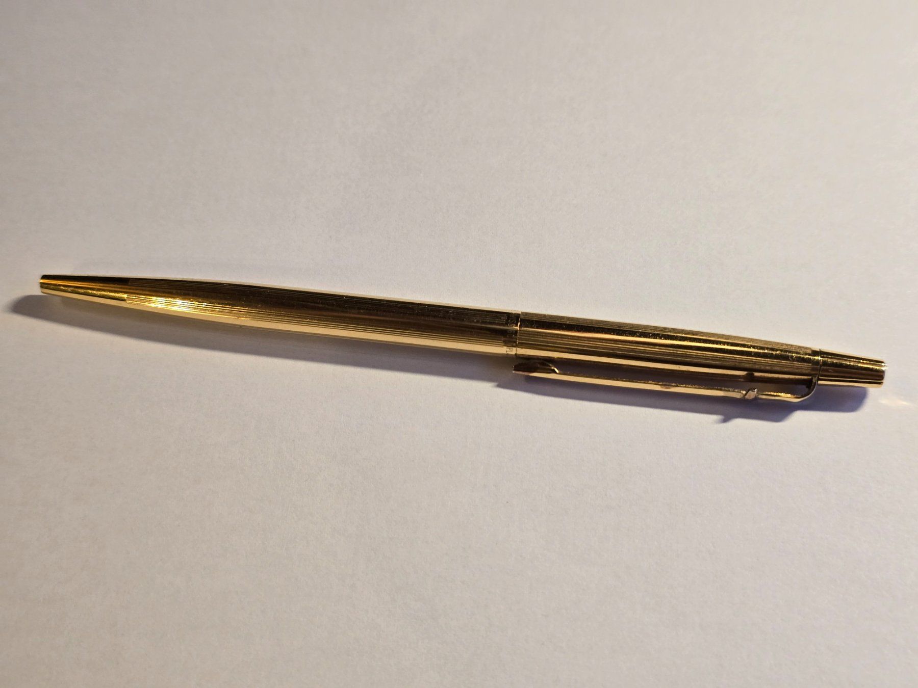 Caran D'Ache Penna & Evidenziatori: Stylos-billes Caran d'Ache plaqués or – Usato da versoix venduto da moonkey02