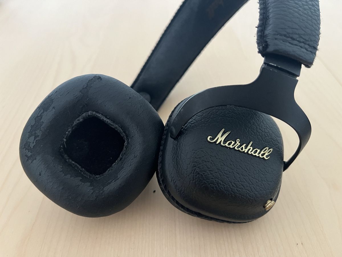 Marshall Cuffie: Marshall MID Bluetooth-Headphones inkl. Zubehör – Usato da Olten venduto da alex.wardl 2