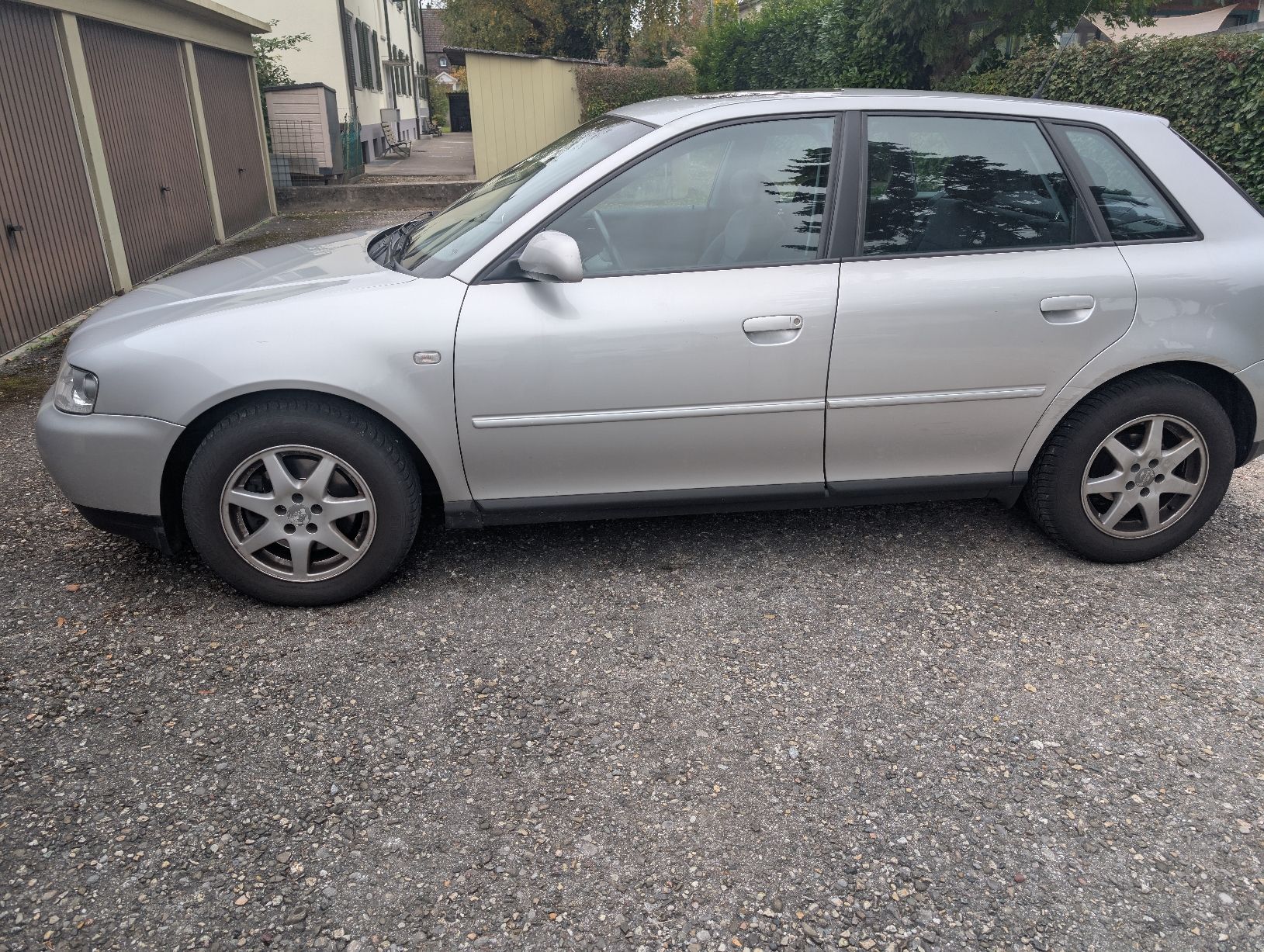 Audi Automobili: Audi A3, 2001, Silber, Automat – Usato da Gerlafingen venduto da nirry 1