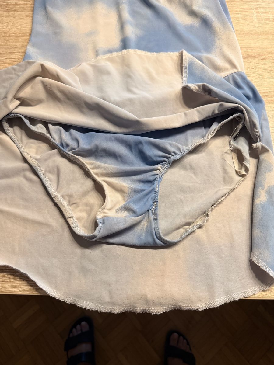 Vestiti & Gonne: Kürkleid Eiskunstlauf, Grösse 152 – Usato da Trimbach venduto da Schwaenchen 1