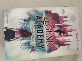 Legend Academy - Fluchbrecher von Nina MacKay,Top Zustand!