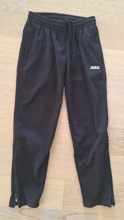 Schwarze Jako Fussball Trainingshose Gr. 122