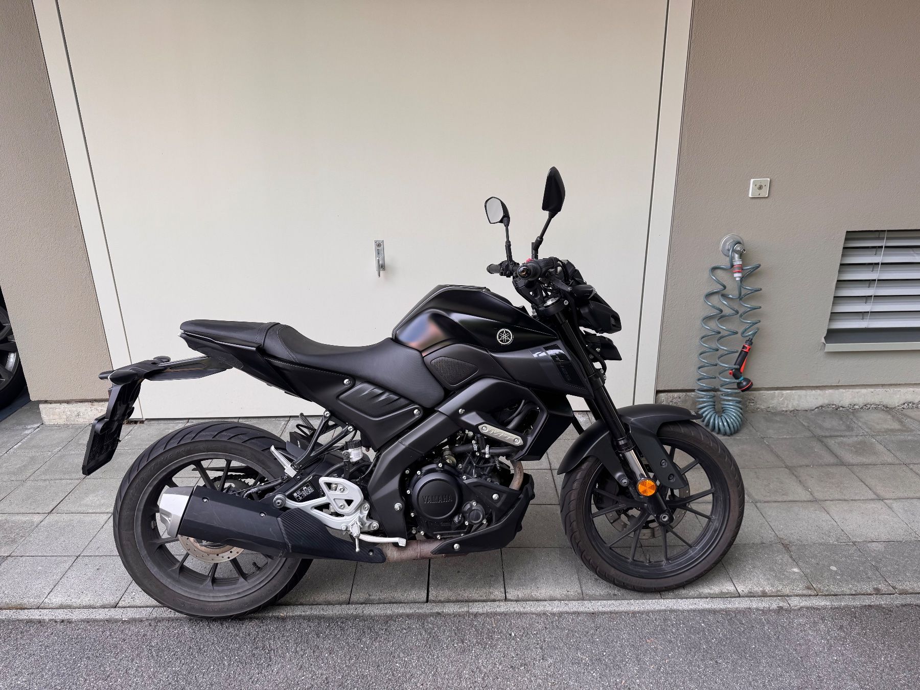 Yamaha Strada: Yamaha MT-125 2022 Tech Black – Usato da Steinhausen venduto da Davide_Margiotta