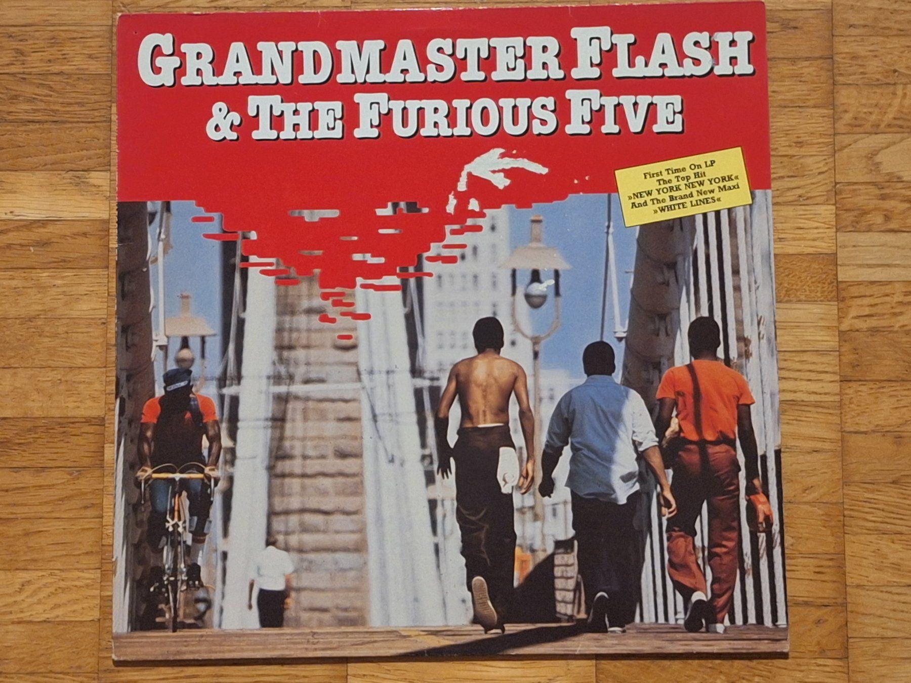 Dischi in vinile: Grandmaster Flash & The Furious Five, Same - LP DE 1983 – Nuovo (secondo la descrizione) da Oberentfelden venduto da Musicud