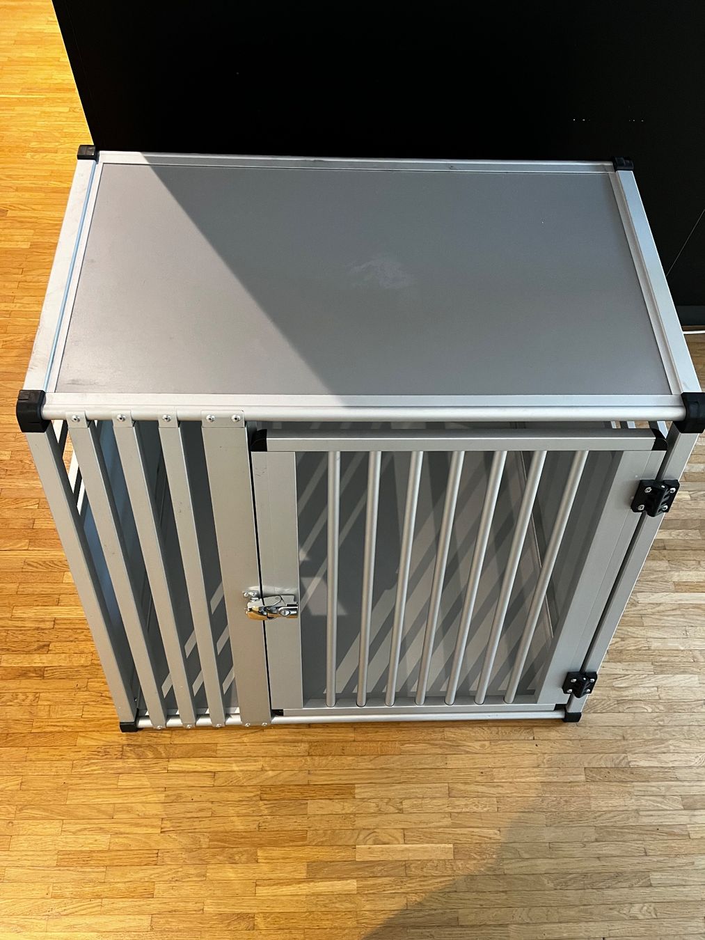 AluBox Altro in Decorazioni & Accessori: Grosse Hundebox – Usato da Zwingen venduto da xxxmichelxxx 2
