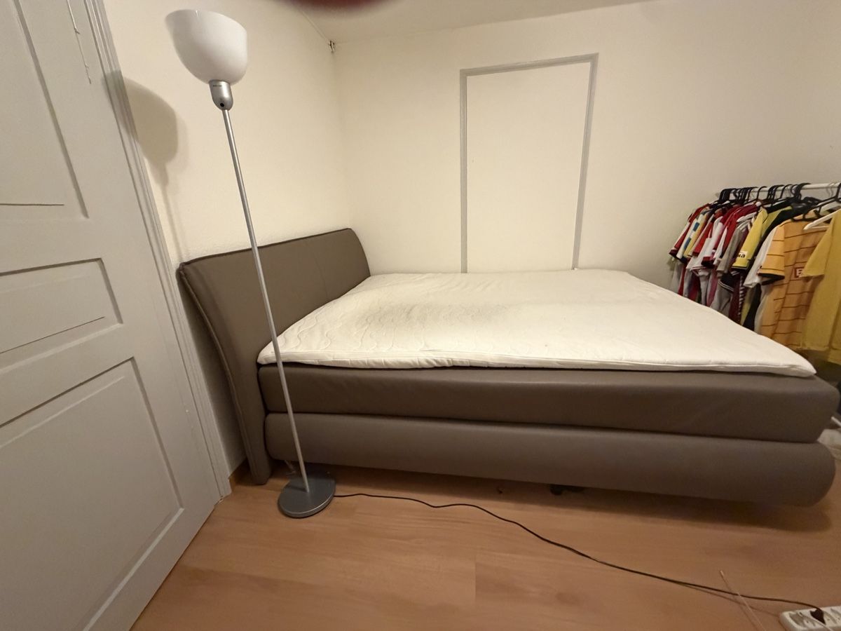 Letti: Boxspringbett 180x210cm – Usato da St. Gallen venduto da Maelggg 2