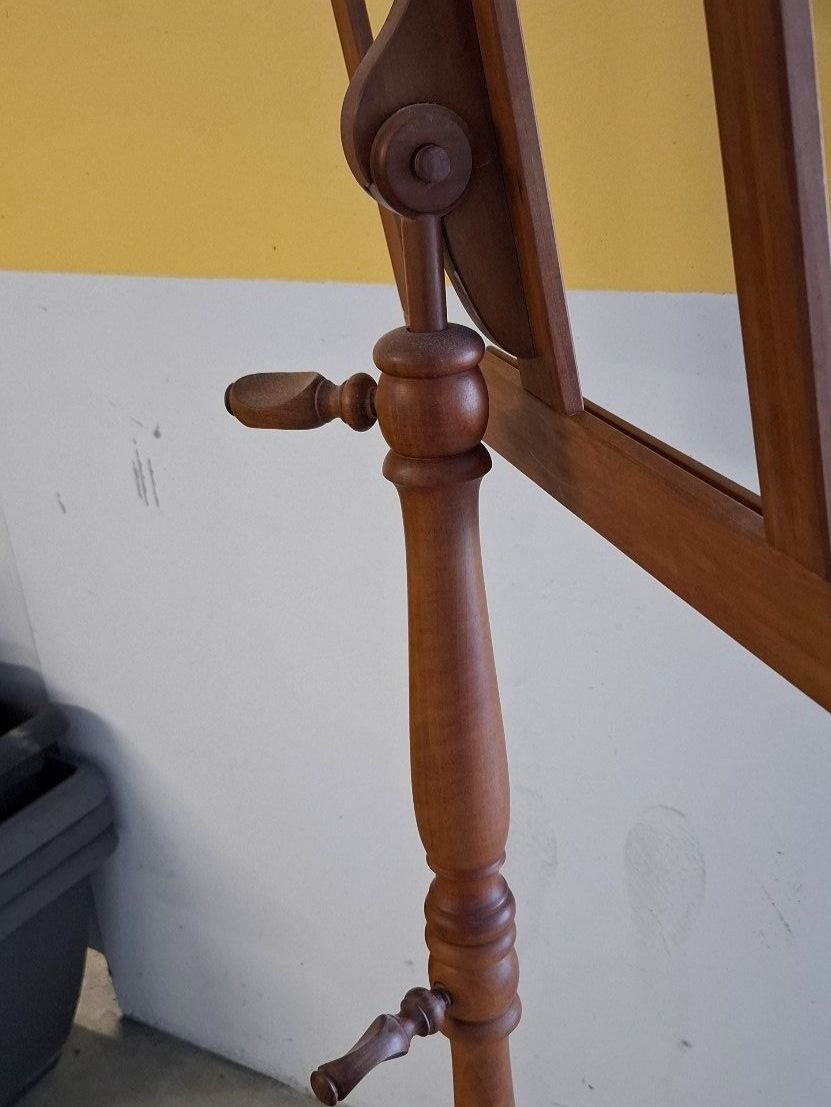 Supporti per strumenti musicali & leggii: In edelmholz gefertigeter NOTENSTÄNDER – Usato da Eschenbach LU venduto da neg_zw6v 1