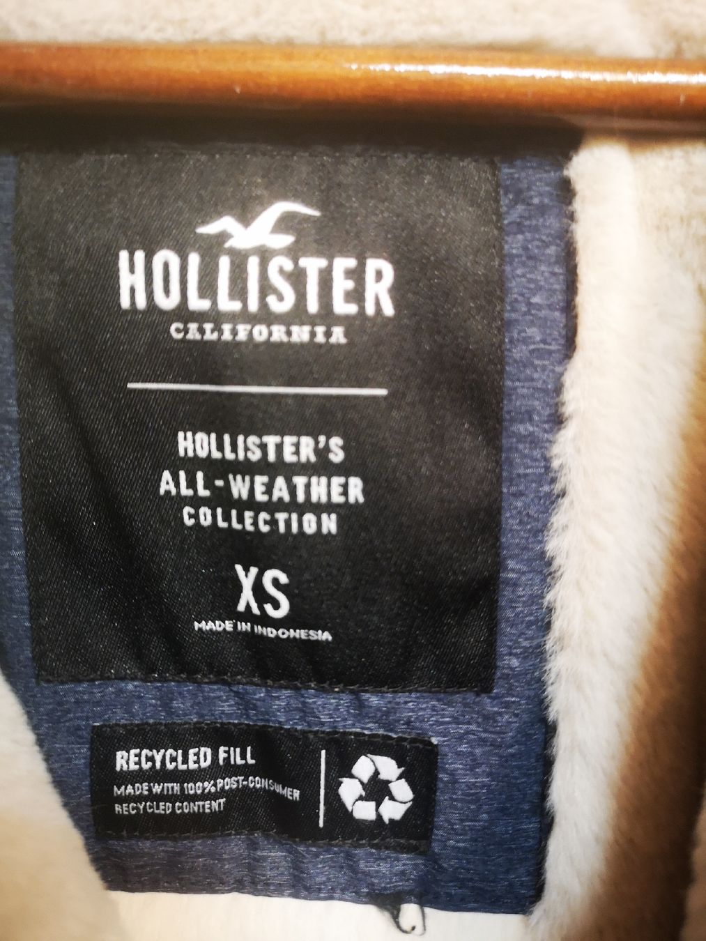 Hollister Jacken: Winterjacke Hollister XS – Neu (gemäss Beschreibung) aus Lostallo von cha_lx5j 3