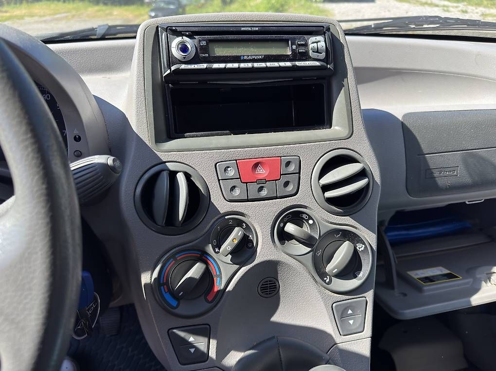 Autos: Fiat Panda 1.1i (TARGABILE) – Gebraucht aus Agno von jonnyautosagl 5