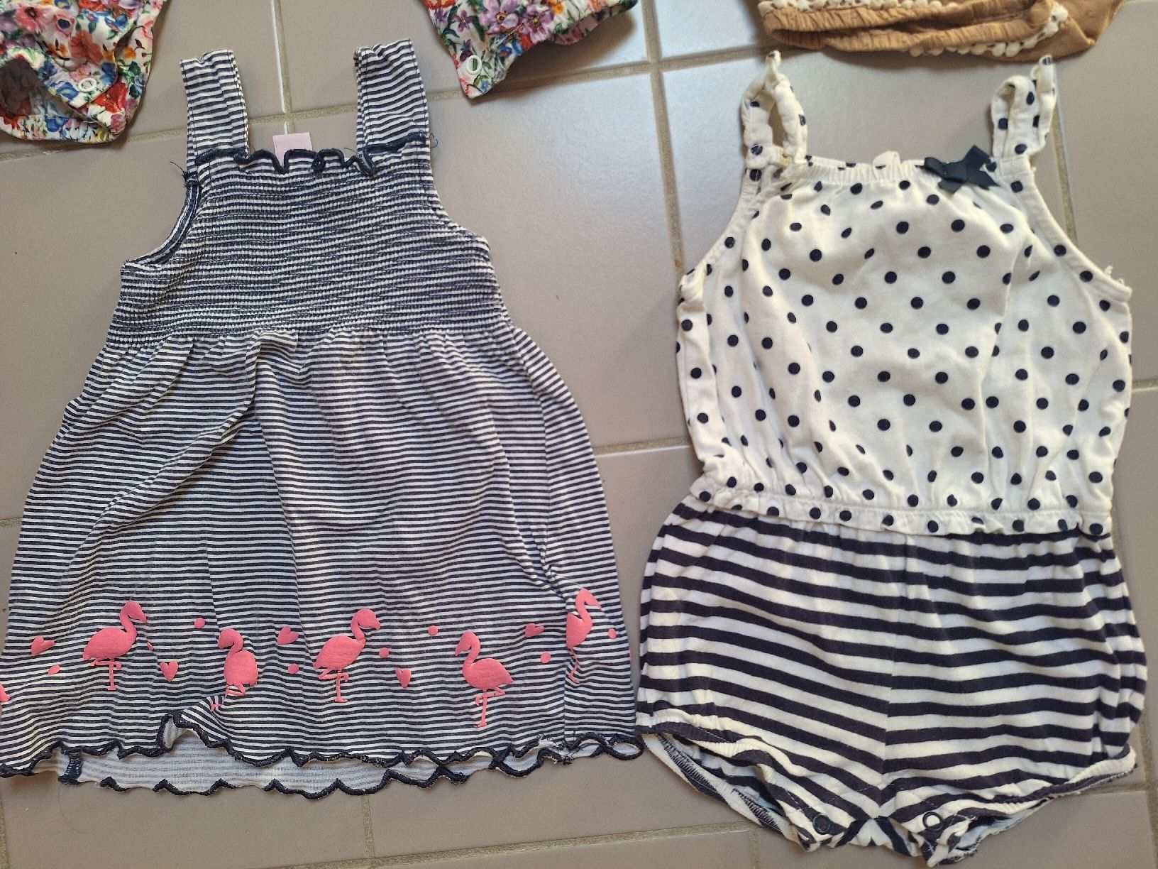Lotti & Set di vestiti: Kleiderset Sommer Grösse 80 – Usato da Sissach venduto da Nothing123 1
