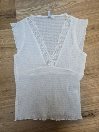 Haut H&M Divided blanc dentelle sans manches taille S