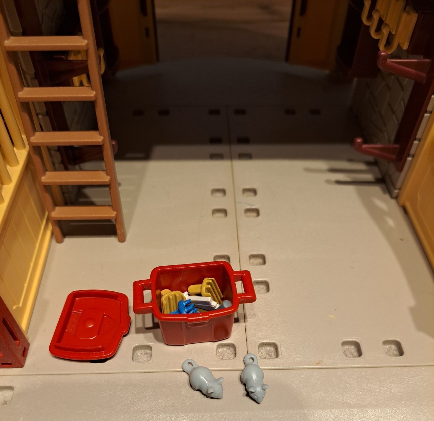 Playmobil Giocattoli: Playmobil Reiterhof – Usato da Thörigen venduto da leo_55vw 3