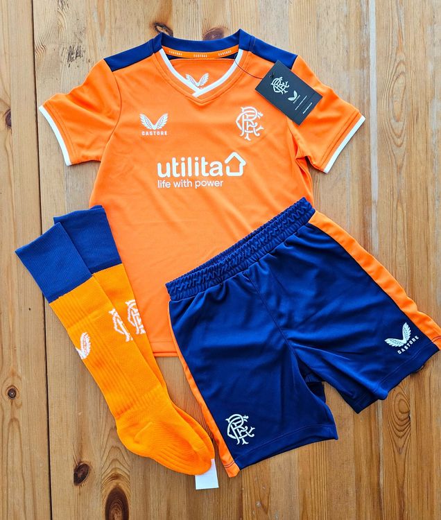 Glasgow Rangers Komplett Dress Castore 5-6 Jahre RFC | Kaufen auf Ricardo