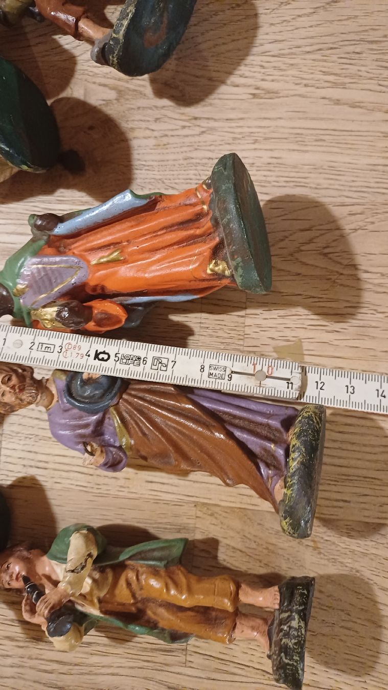Statuette: Schöne Antike Krippenfiguren – Usato da Flawil venduto da Naphtali 4