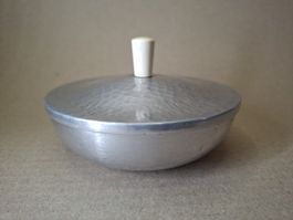 Handgehämerte Dose "SILBAL"     50/60 Jahre Design