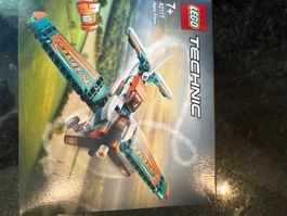 LEGO Technic 42117 Rennflugzeug - Neu & ungeöffnet!