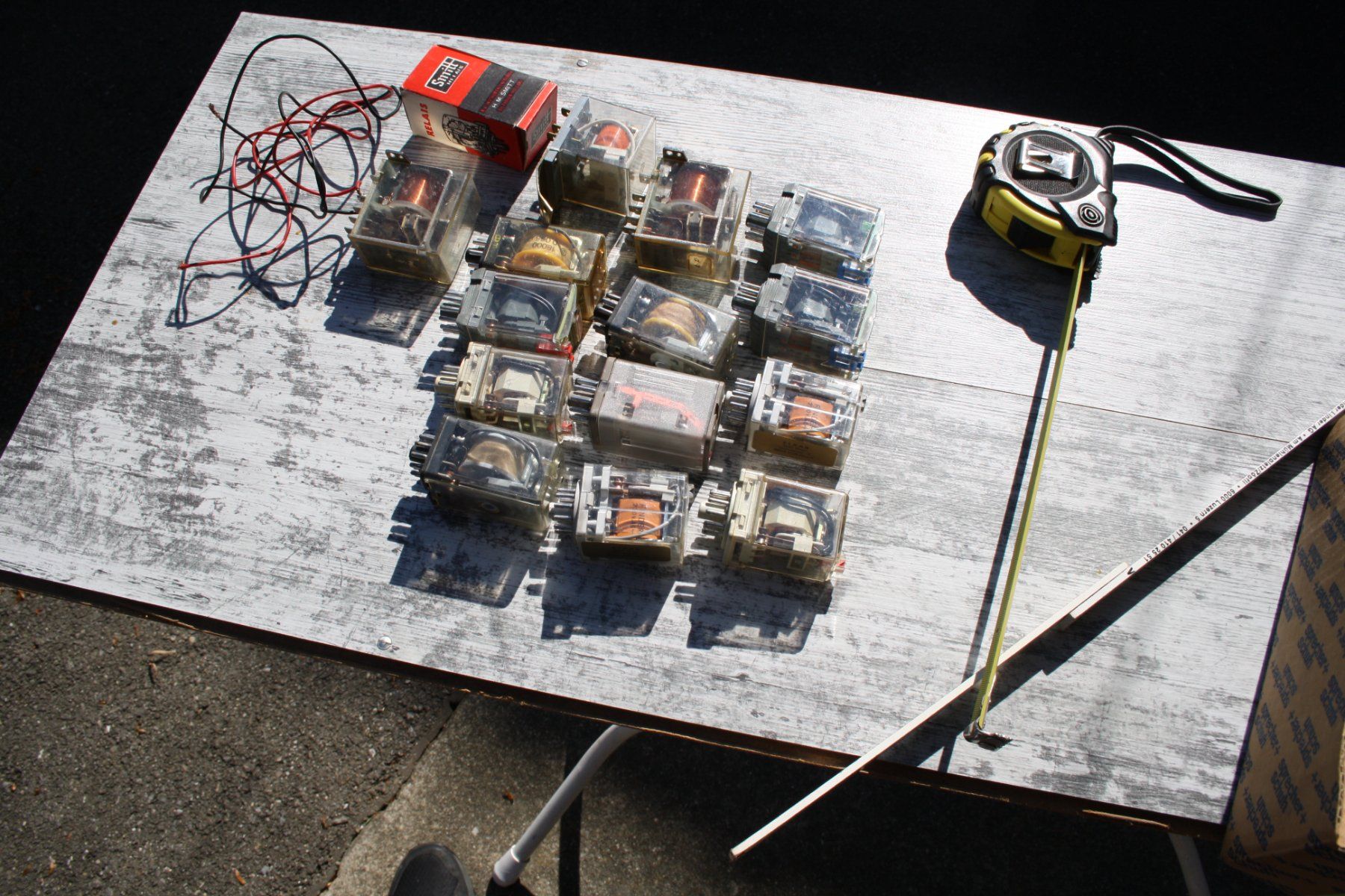 Componenti elettronici: LOT RELAIS – Difettoso da Wauwil venduto da Pneuedy 7