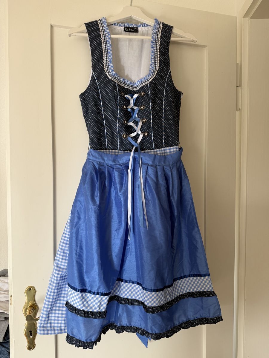 Robes: Blue Dirndl – Neuf (Voir description) à Zürich par Christiech