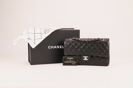 Schwarz Chanel Double Flap Handtasche aus Caviar Leder