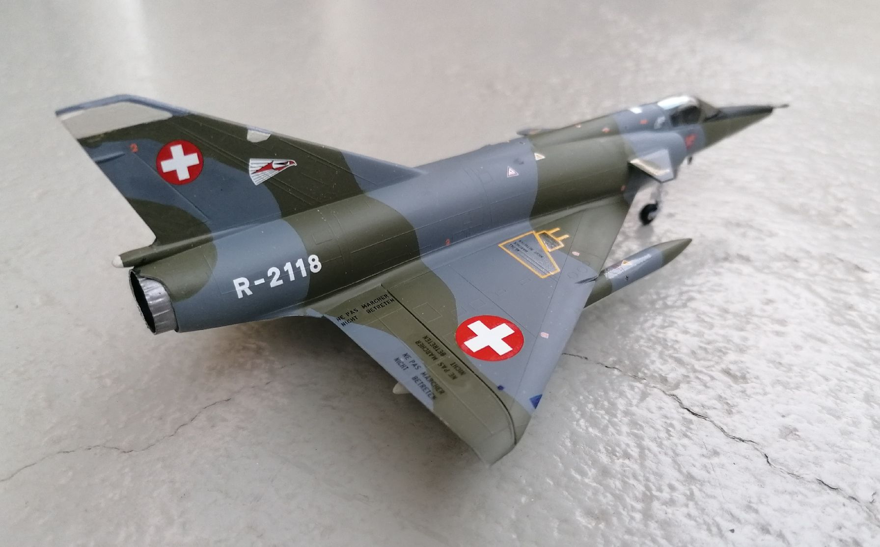 Schweizer Armee Kit di modellismo & Modellini statici: Mirage lllRS  Mata - hari – Nuovo e nell'imballaggio originale da Brunnen venduto da pepone08 2