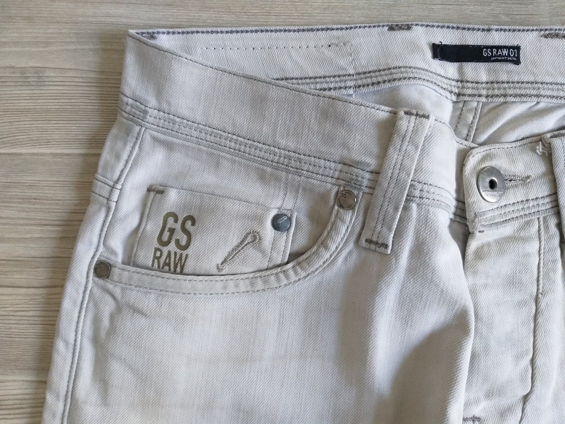 G-Star Jeans: G-STAR RAW Jeans taille / Grosse S – Usato da Cossonay-ville venduto da Super-Price-Quality 4