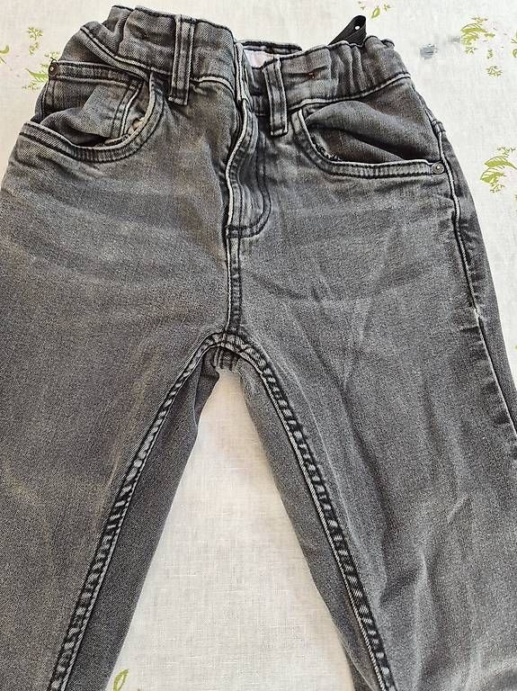 Pantaloni: Jeans, Grau, Grösse 128/134 – Usato da Zürich venduto da RaffaelaT 3