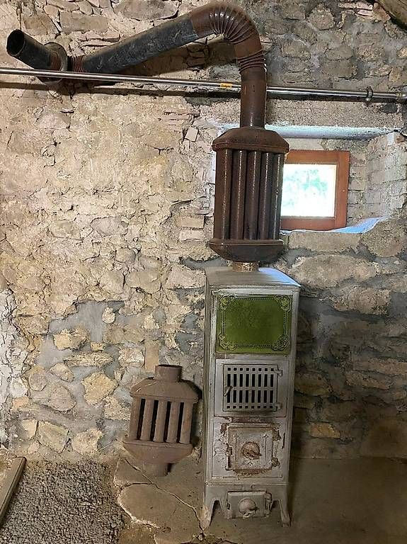 Altri mobili d'antiquariato: Antiker Kachelofen – Usato da Egliswil venduto da Fiji007 1