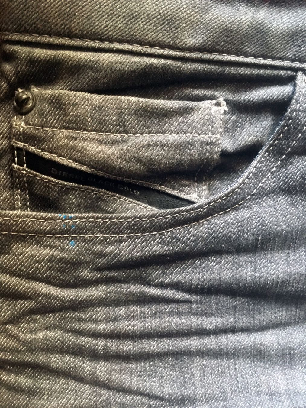 Diesel Jeans: DIESEL Jeans – Usato da LAUSANNE venduto da PUMPERNICKEL3 2