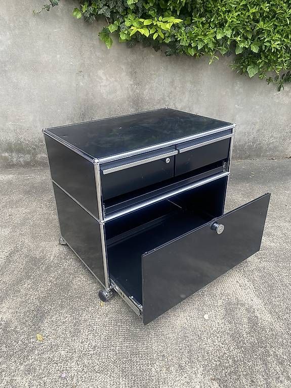 USM Commodes: USM Haller Korpus Schubladen Schwarz – D'occasion à Basel par ssrover 1