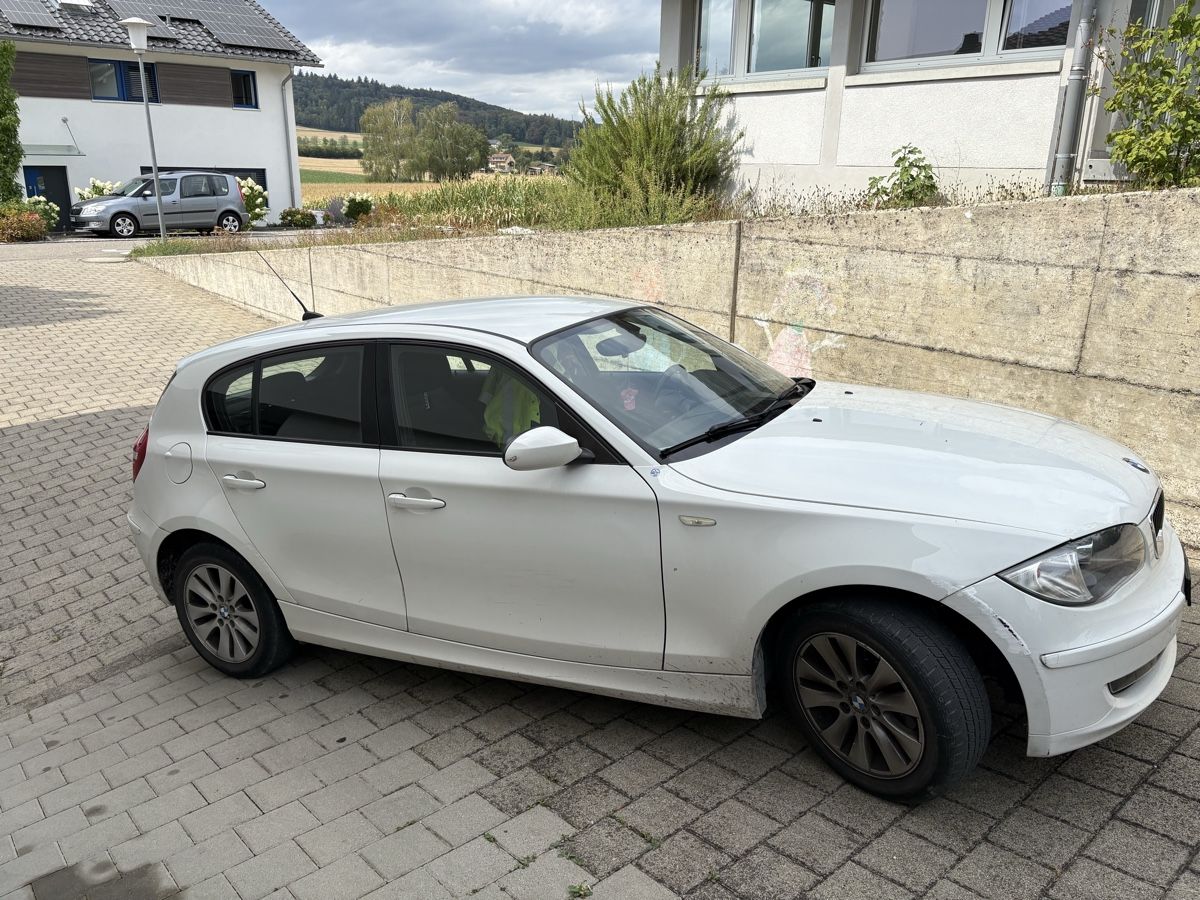 BMW Autos: BMW 116i – D'occasion à Schlatt TG par Anlk 1