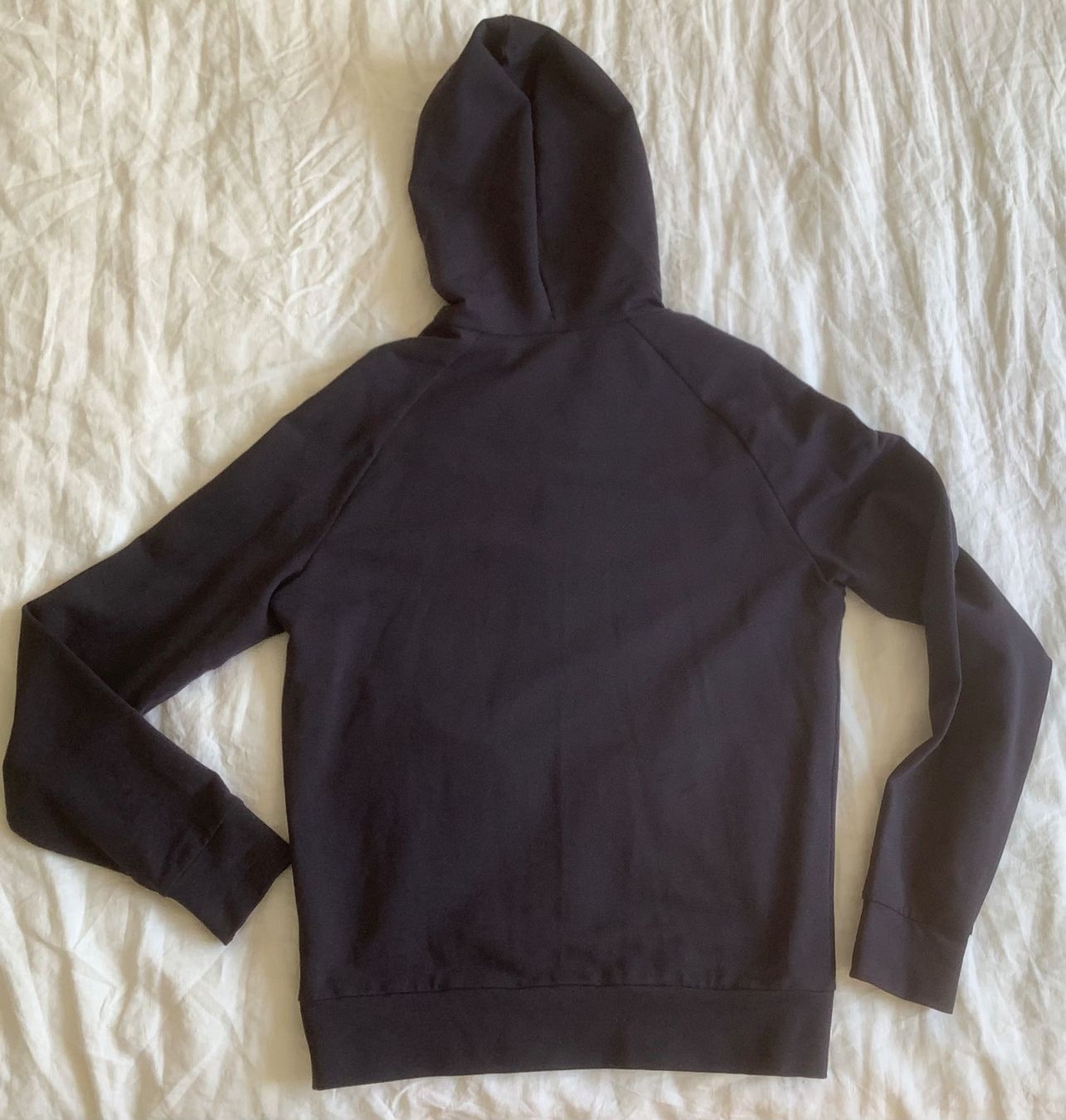 Armani Giacche: Kapuzenjacke, Hoodie, Armani – Usato da Zürich venduto da -Panoptikum- 1