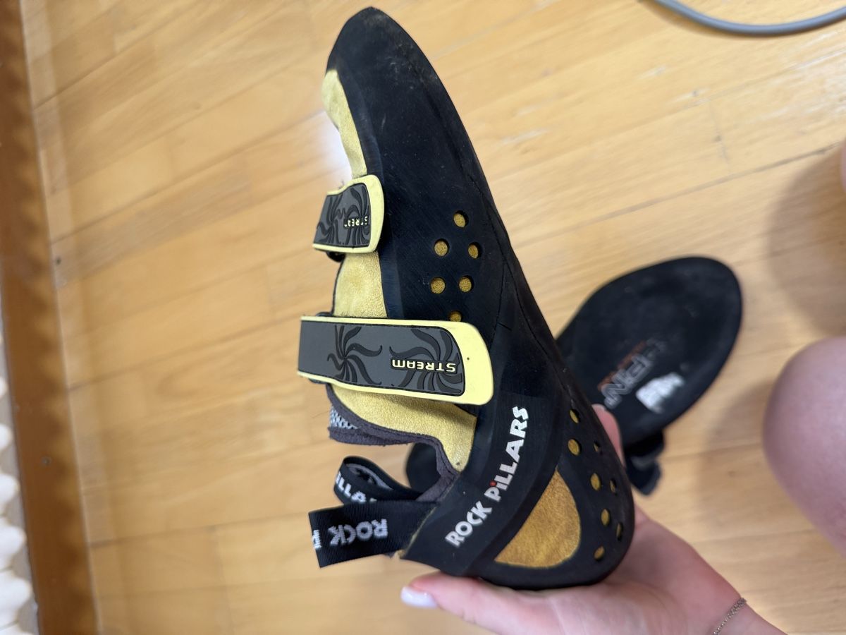 Scarpe da uomo: Kletterschuhe rock pillars große 43  – Usato da Bassersdorf venduto da vit_z9lt 4